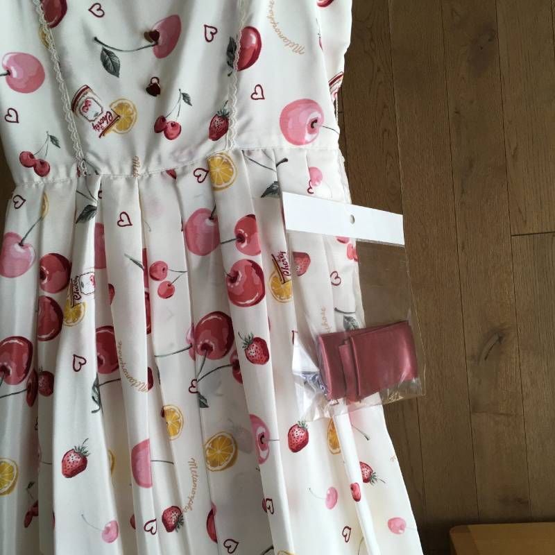 新品 Metamorphose メタモルフォーゼ リボンジャンパー スカート