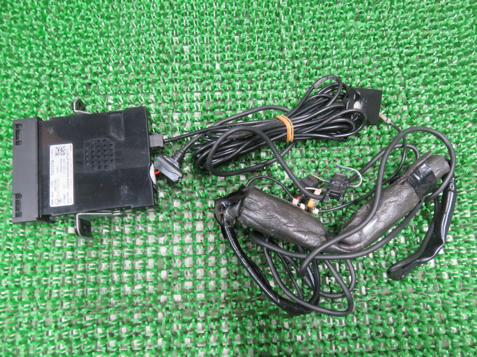 送料無料，定番人気 E10759/トヨタ純正 ETC車載器 08686-00321