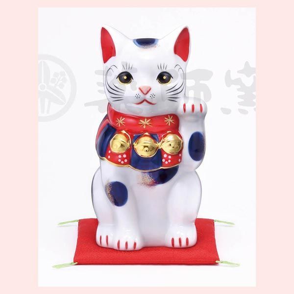  陶器製置物 染錦 招き猫 6.5号 左手 ◎2個目～大幅値引き対象商品 縁起物 招福 開運 個性的 伝統 シリーズ 可愛い かわいい レトロモダン キャット まねき猫 ネコ 商売繫盛 コレクション 人招き 千客万来 金鈴 15.5cm 子供部屋小物 置物 インテリア小物