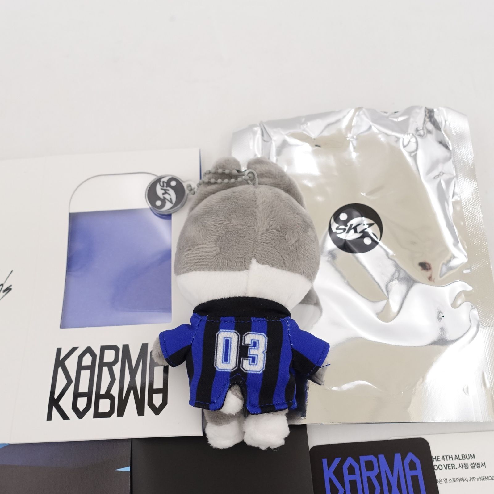 StrayKids ウルフチャン バンチャン SKZOO キーリング ぬいぐるみ 