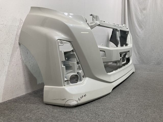 ルーミー/カスタム M900A/M910A 純正 フロント バンパー 52119-B1450