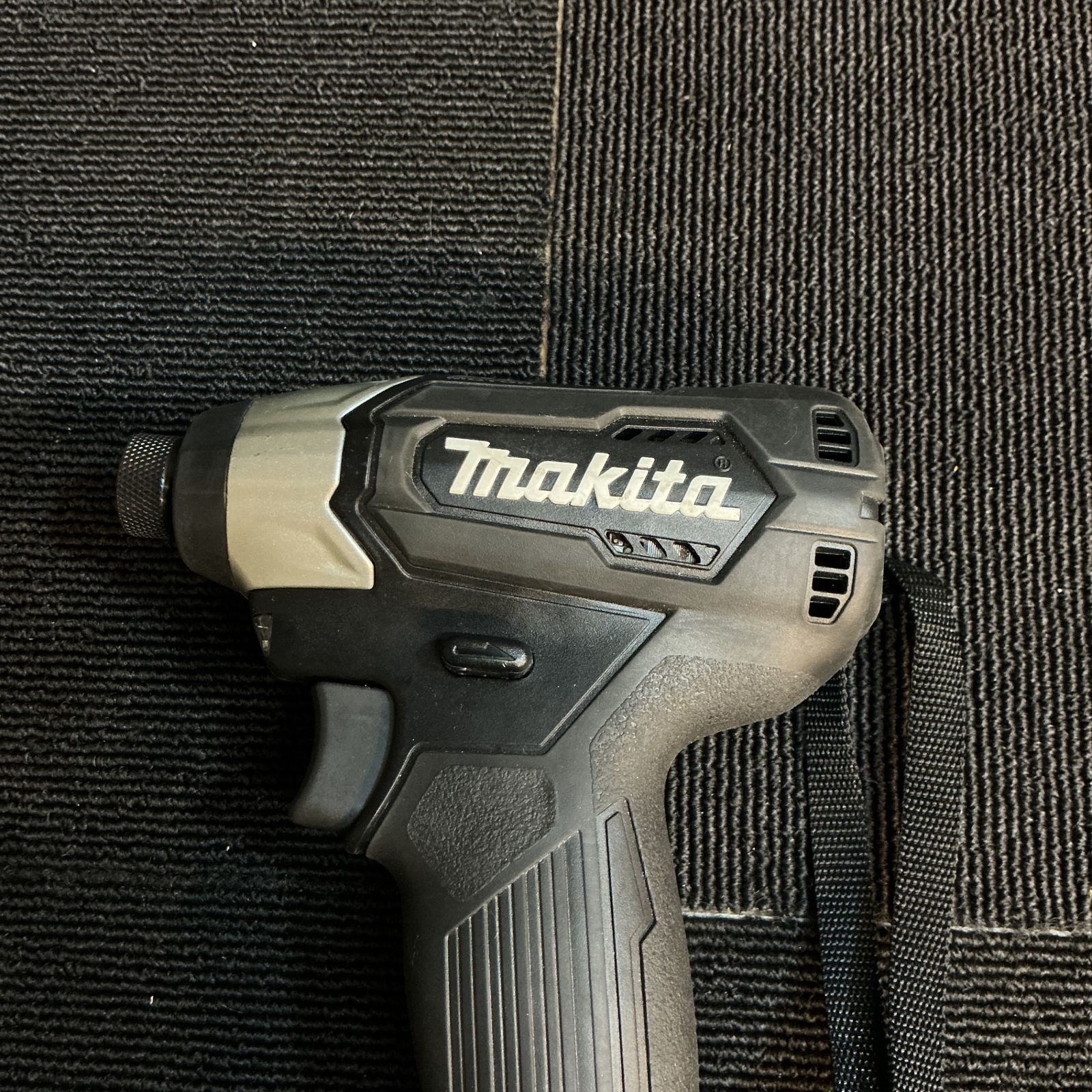 中古】マキタ XDT15 インパクトドライバー 【越谷店】 - メルカリ