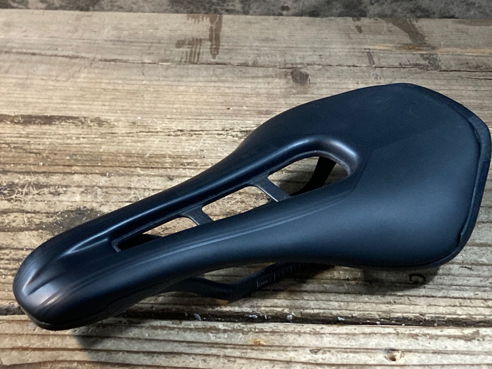 JY792 シマノ SHIMANO プロ PRO ステルス STEALTH SUPERLIGHT サドル
