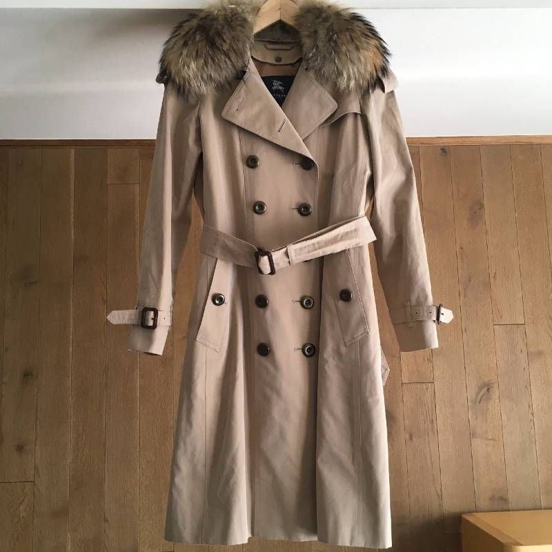 美品 BURBERRY LONDON バーバリーロンドン 高級 ファー ライナー 美品 BURBERRY LONDON バーバリーロンドン 高級 ファー ライナー