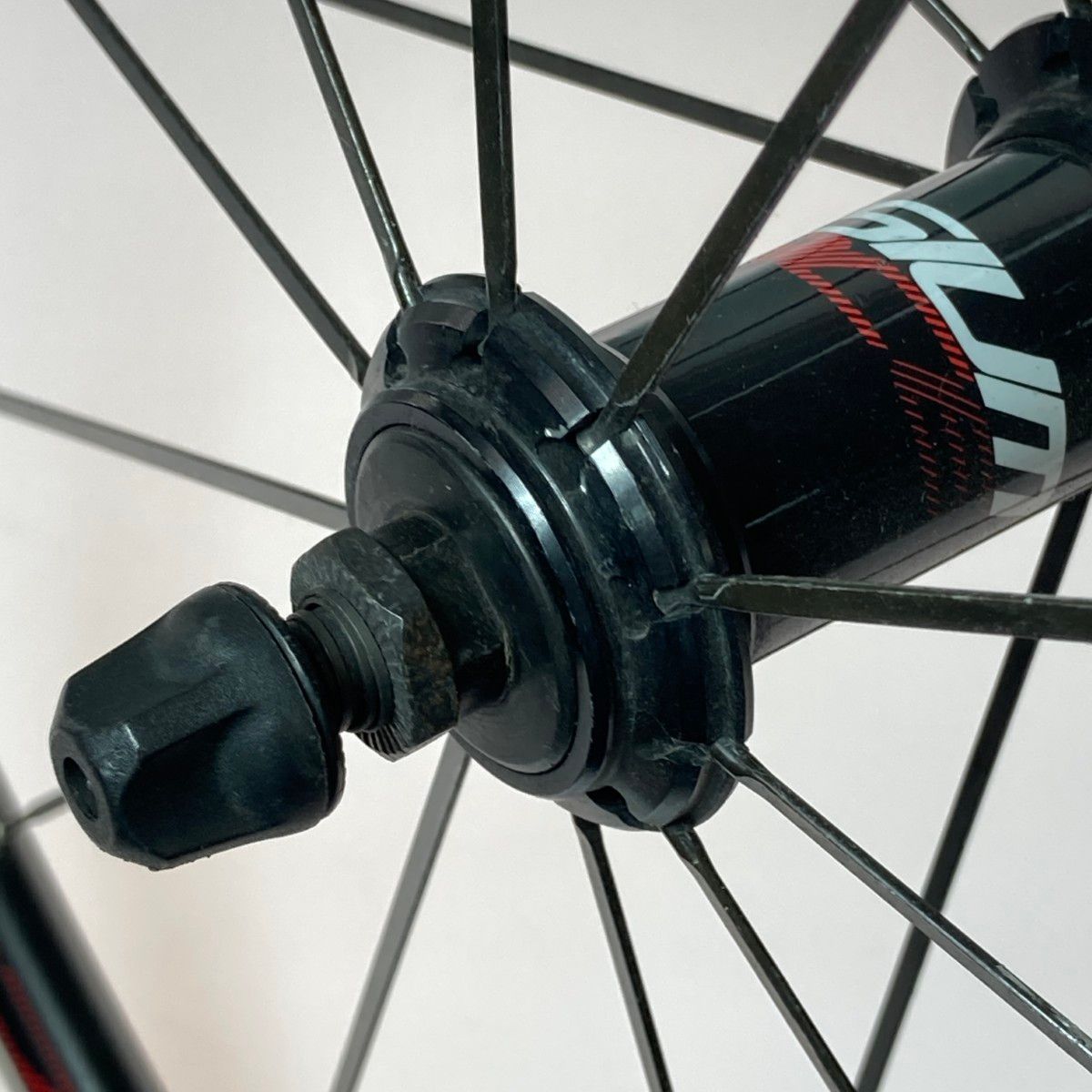 MAVIC マヴィック AKSIUM RACE アクシウムレース622x15C フロント/リア 