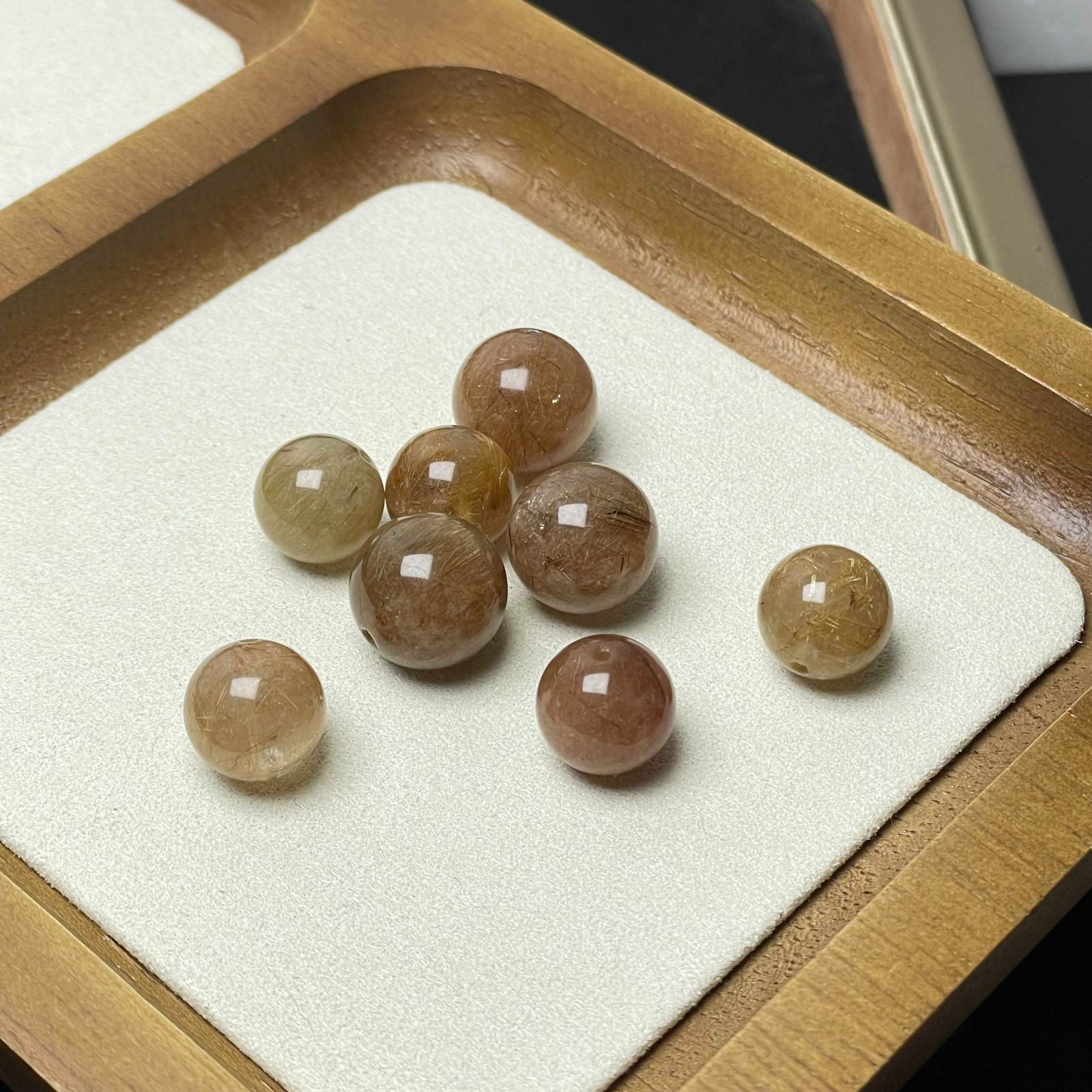 天然石☆【ガーデンルチルクォーツ】☆庭園水晶 8粒 11.4-13.1mm
