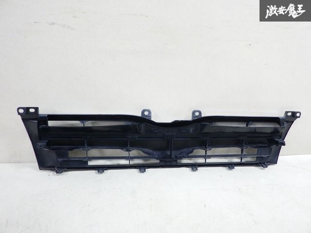 破損無し】トヨタ純正 200系 ハイエース 中期 3型 標準 ナロー グリル