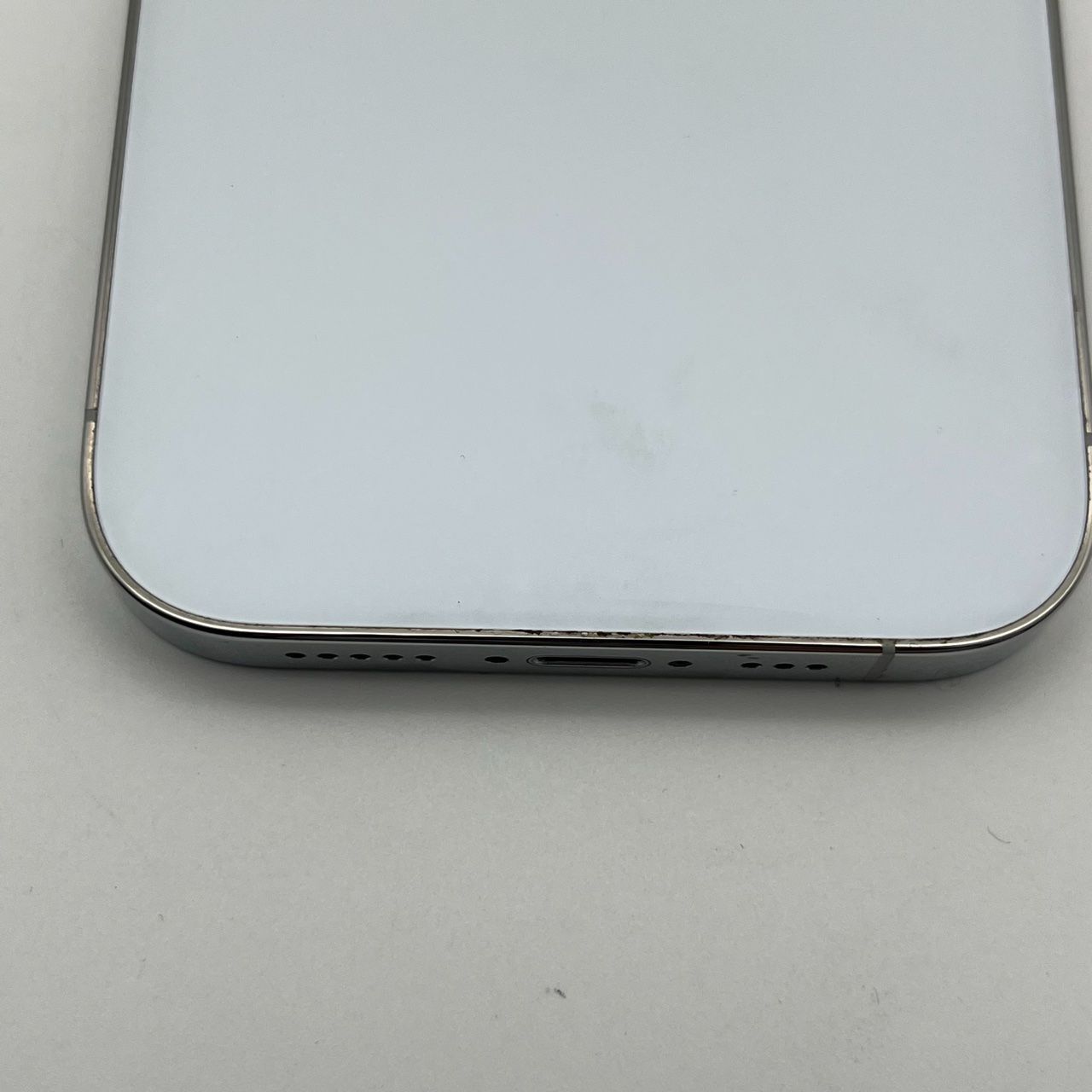iPhone 14 Pro 128GB シルバー 中古 バッテリー87% - メルカリ