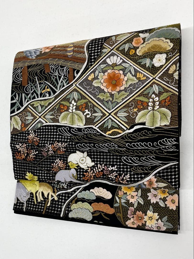 蘇州刺繍 汕頭刺繍 袋帯 兎 唐獅子 動物 正絹 六通 D518 - メルカリ
