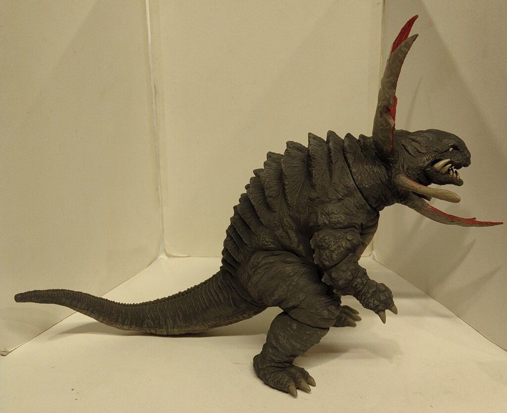CCP 1/6特撮シリーズ ウルトラマン ヒレ開きガボラ 2.0ver(対