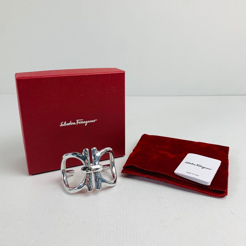 フェラガモ　ガンチーニブレスレット　バングル 中古品】 SALVATORE FERRAGAMO サルバトーレ フェラガモ ガンチーニ