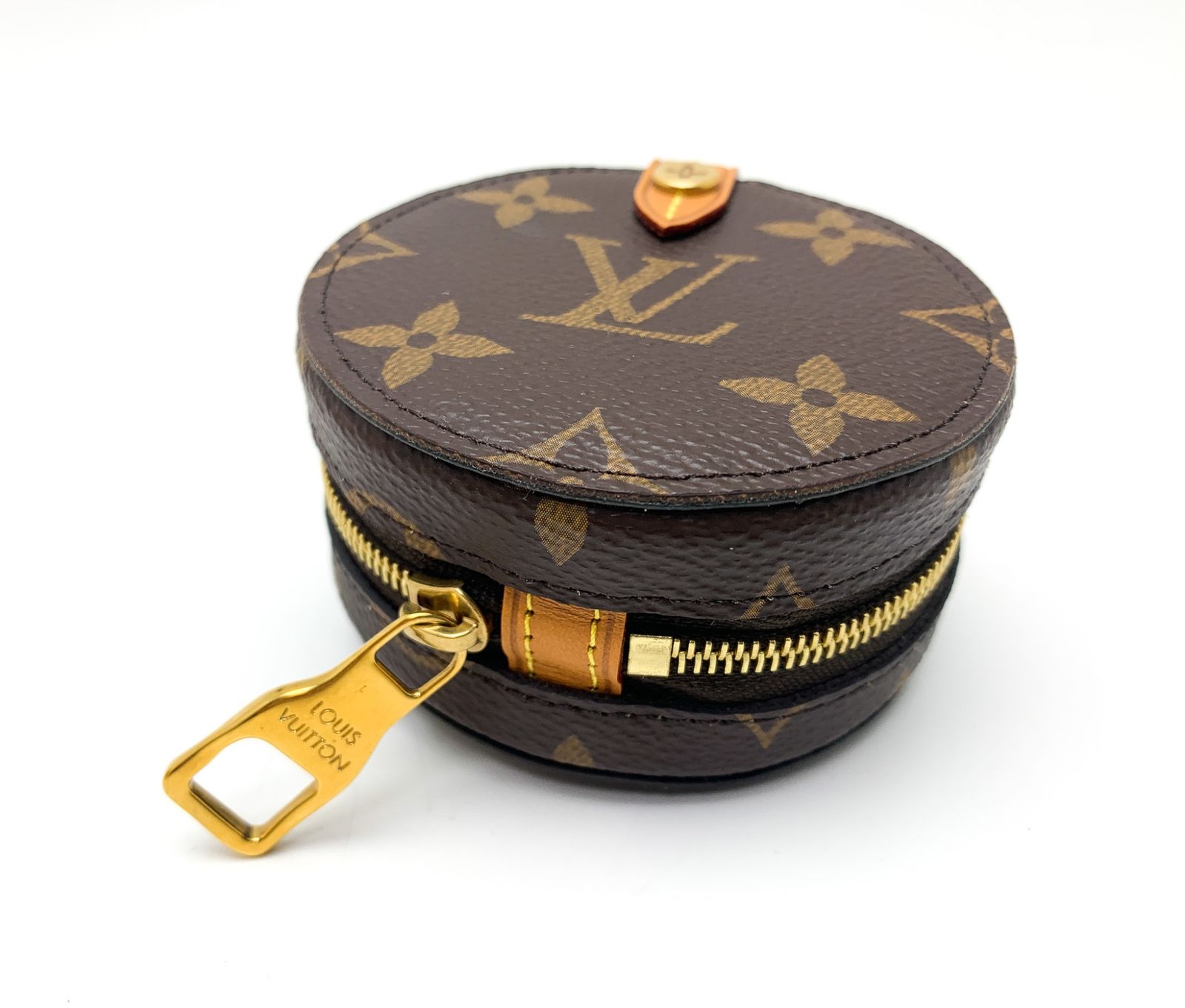 Buy from Japan Easily