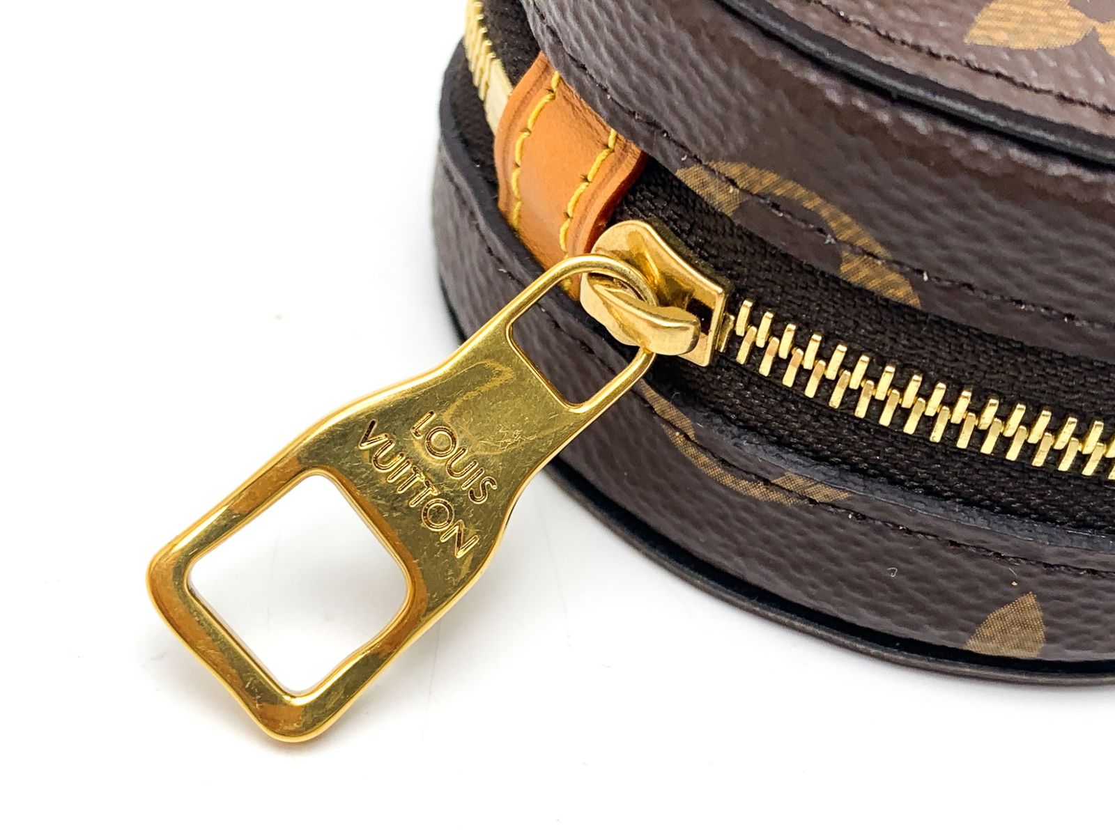 Buy from Japan Easily