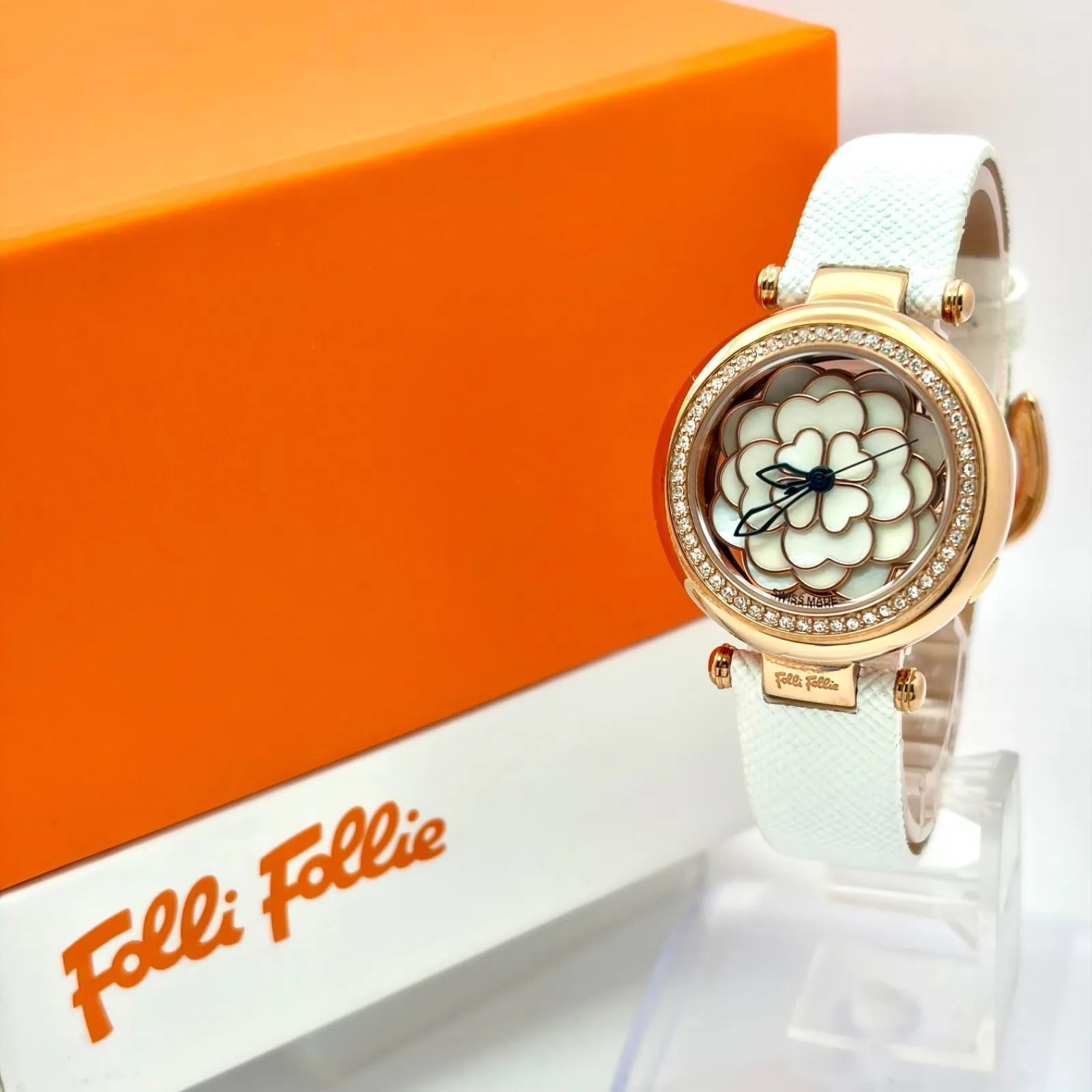 美品/新品電池】Folli Follie フォリフォリ レディース 腕時計 シェル 