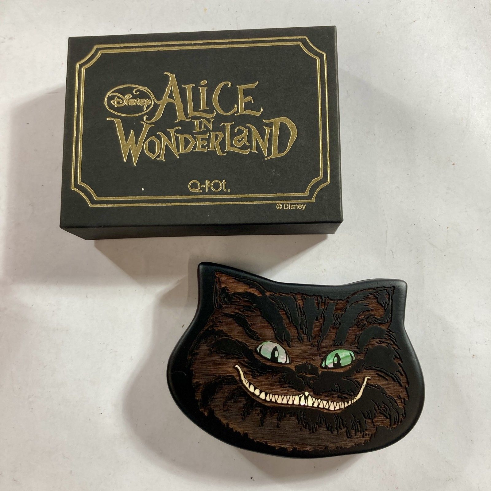 ディズニー アリス・イン・ワンダーランド Q-pot アクセサリー チシャ猫 ☆ Disney ディズニー ALiCE IN WONDERLaND アリス・イン