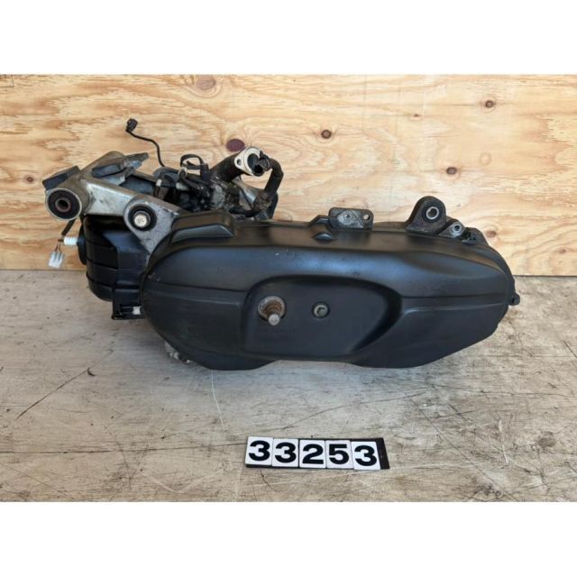 [ABF 33253]@スズキ SUZUKI レッツ2 CA1PA-404 エンジン本体 A196