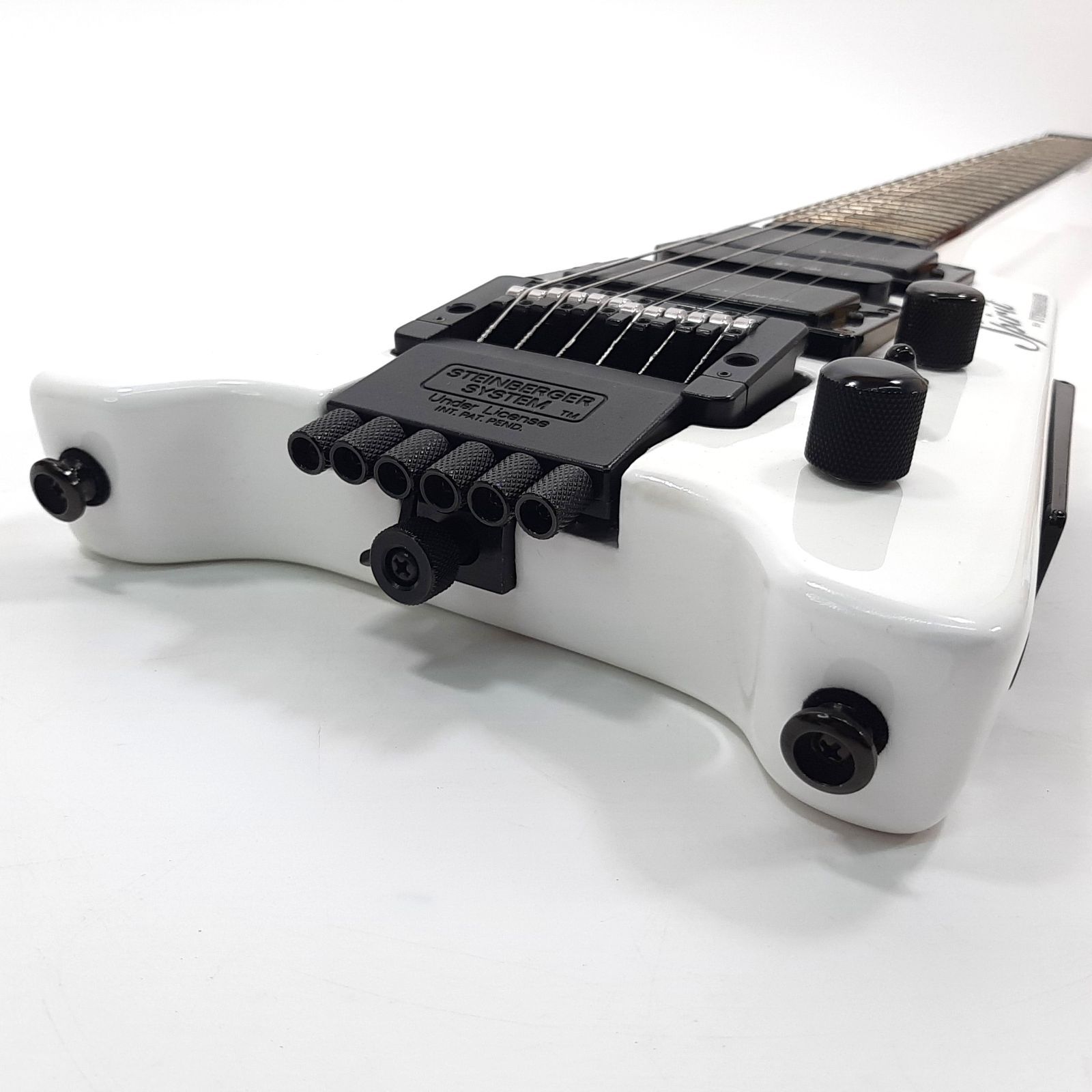 Spirit by STEINBERGER GT-PRO Deluxe WH ヘッドレスギター ホワイト 