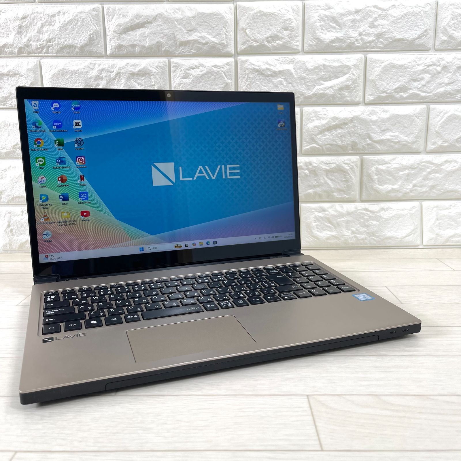ノートパソコン LAVIE 第8世代i7 新品SSD バッテリー優秀 高音質 ノートPC 安価構成 NEC LAVIE 第8世代 corei7 高速SSD256GB＋HDD1TB