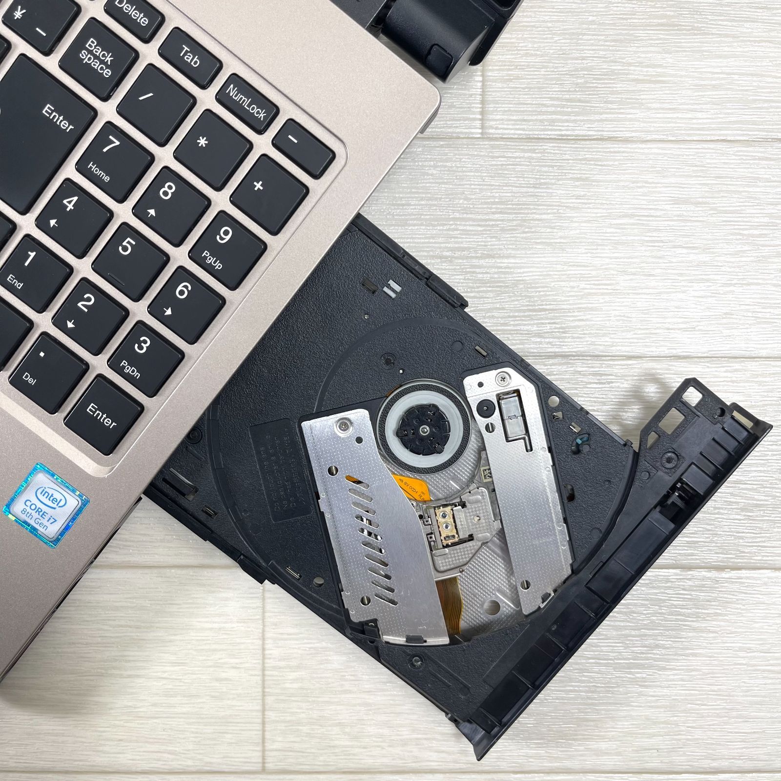 安価構成 NEC LAVIE 第8世代 corei7 高速SSD256GB＋HDD1TB 合計1.25TB