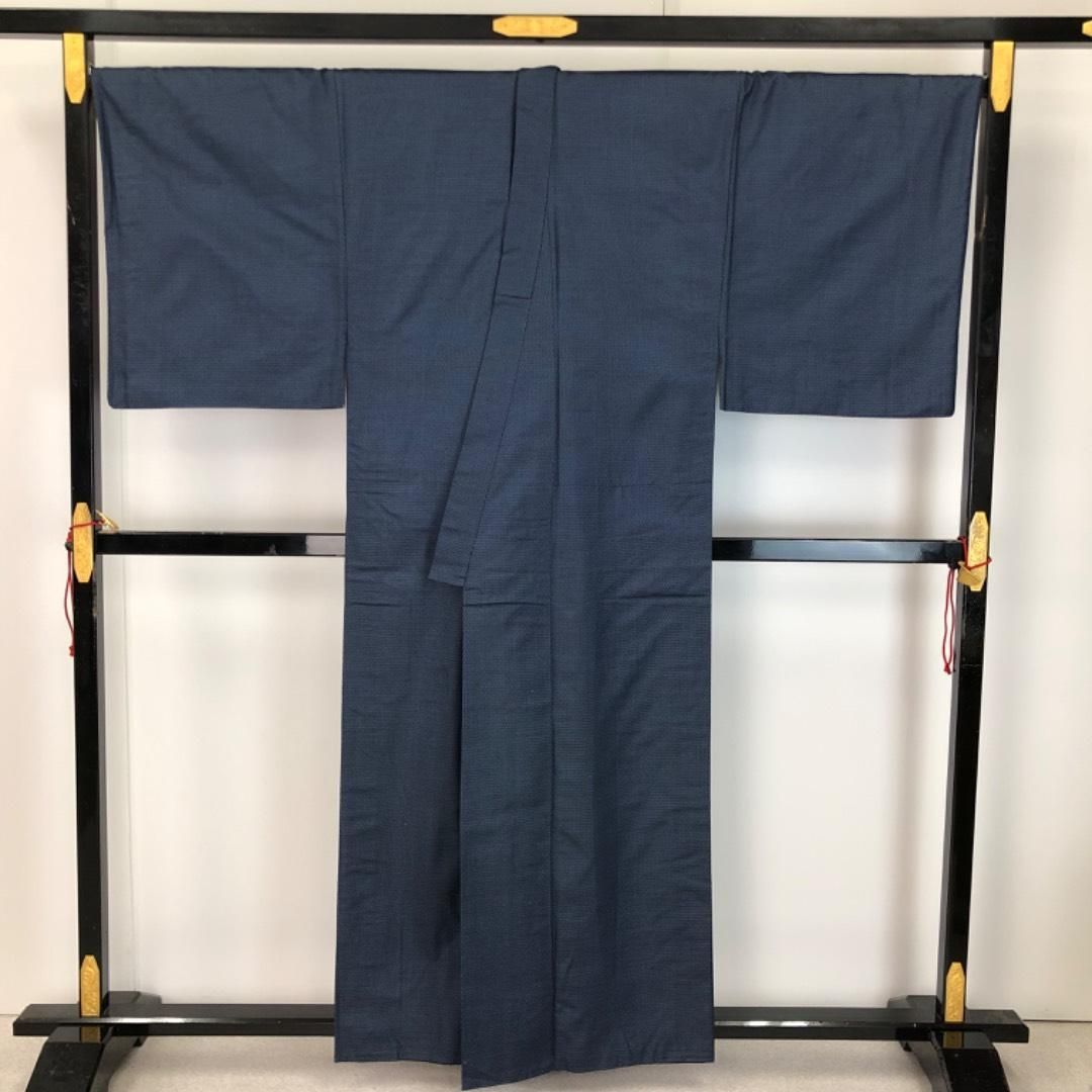 男着物 アンサンブル 本場大島紬 80亀甲 紺鉄色 キングサイズ M-1137 男着物 アンサンブル 本場大島紬 80亀甲 紺鉄色 キングサイズ M-1137