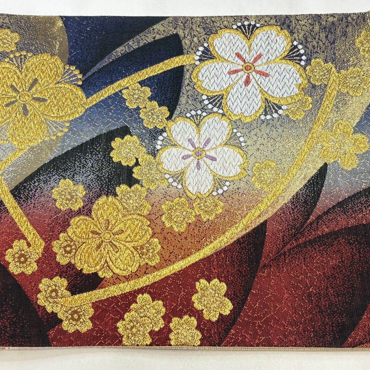 袋帯 秀品 振袖向き 桜 幾何学 金糸 ラメ 青紫 六通 正絹 【中古