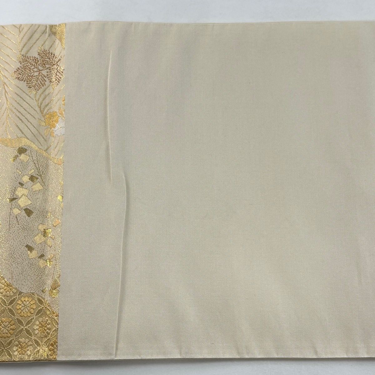 美品】 袋帯 秀品 華文 蜀江文 金糸 箔 ベージュ 六通 正絹 【中古