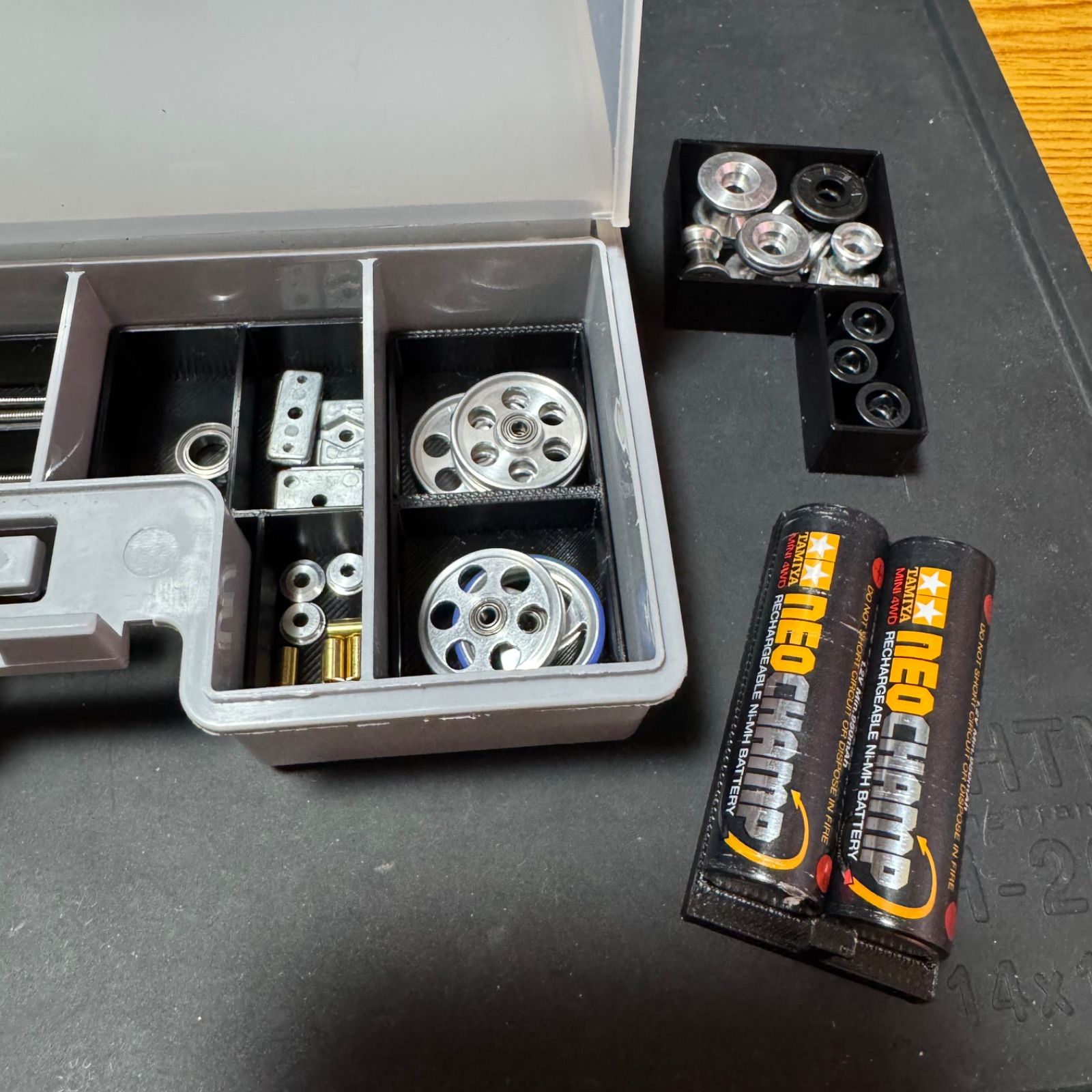 収納最強】ミニ四駆 ポータブルピット専用 パーツ収納ユニットⅠ