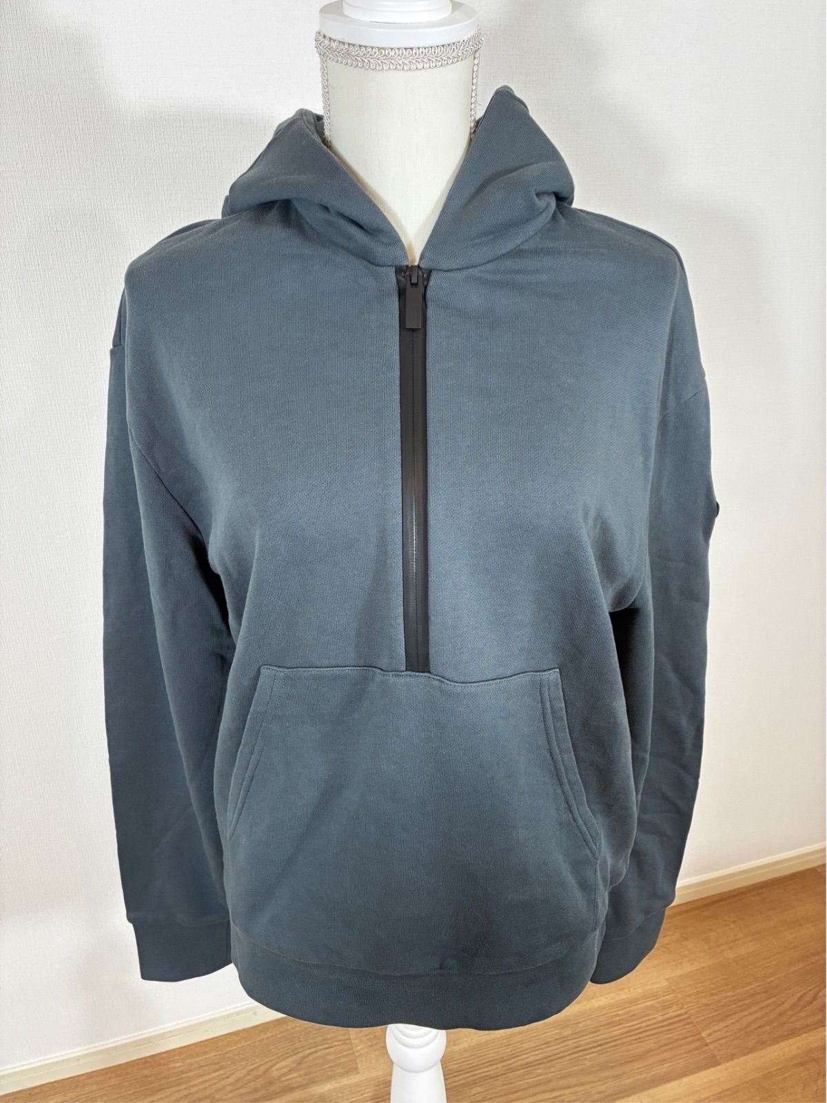 MONCLER モンクレール ダークグレー フロントジッパー パーカー S
