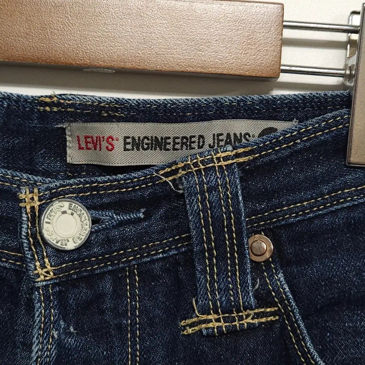 30サイズ リーバイス エンジニアード LEVIS ENGINEERED デニム 【定番 
