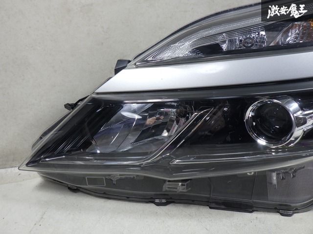 日産 セレナ ハイウェイスター C27 前期 純正 LED ヘッドライト 左側 セレナ C27 前期 純正LEDヘッドライト 左 KOITO 100-23721/刻印Z （Z49