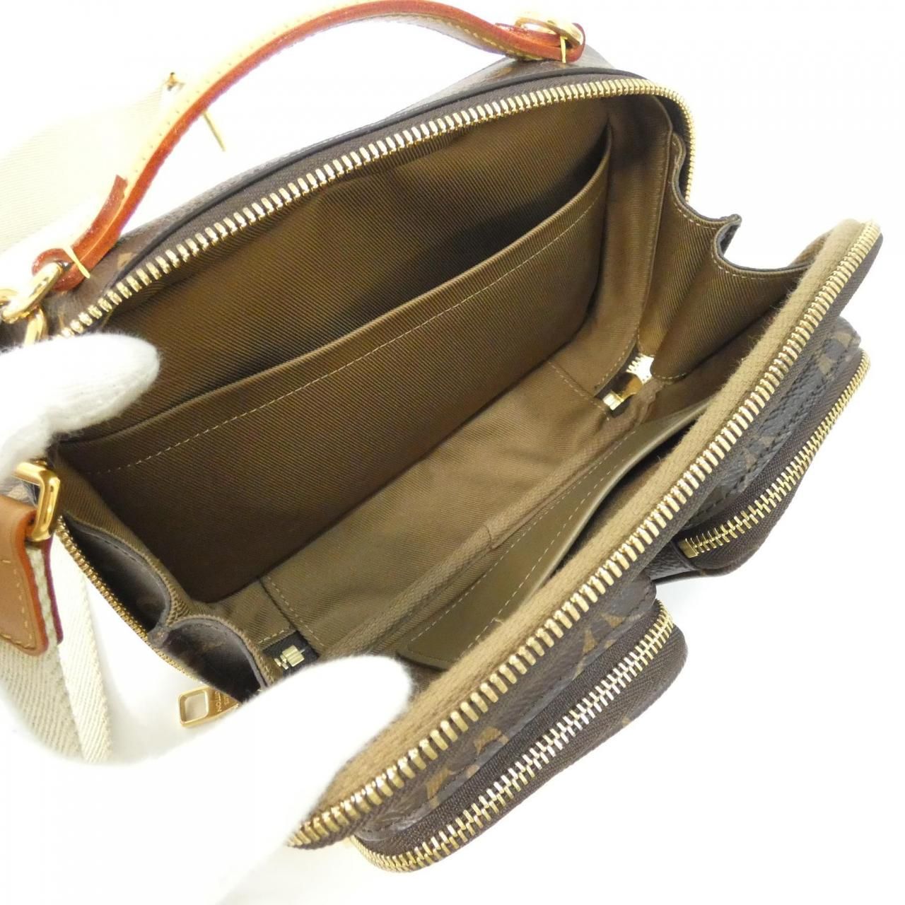 Buy from Japan Easily