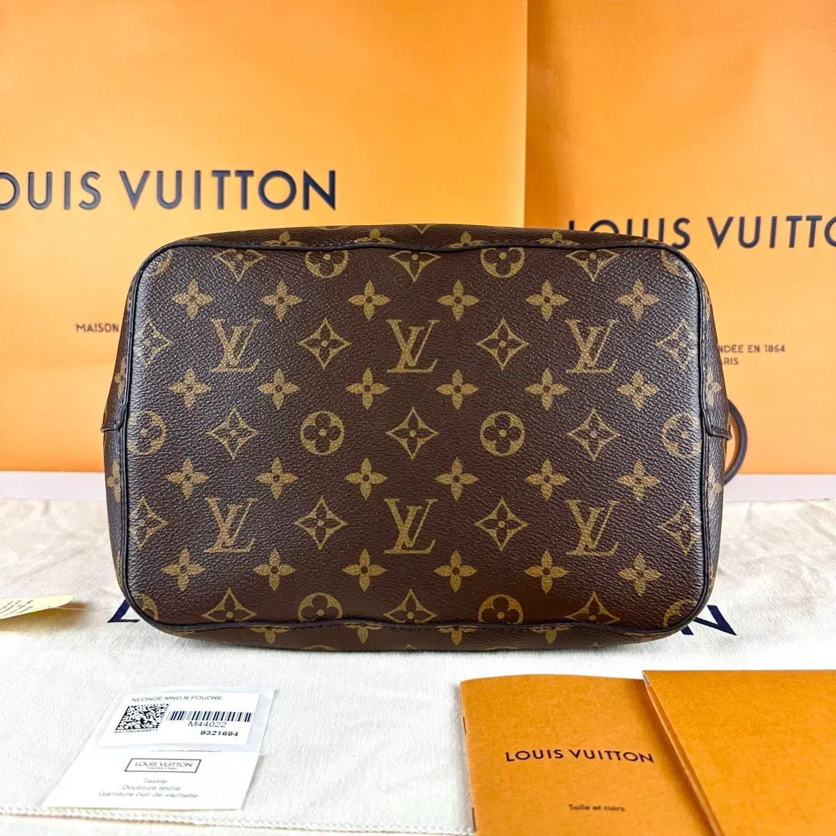 Buy from Japan Easily