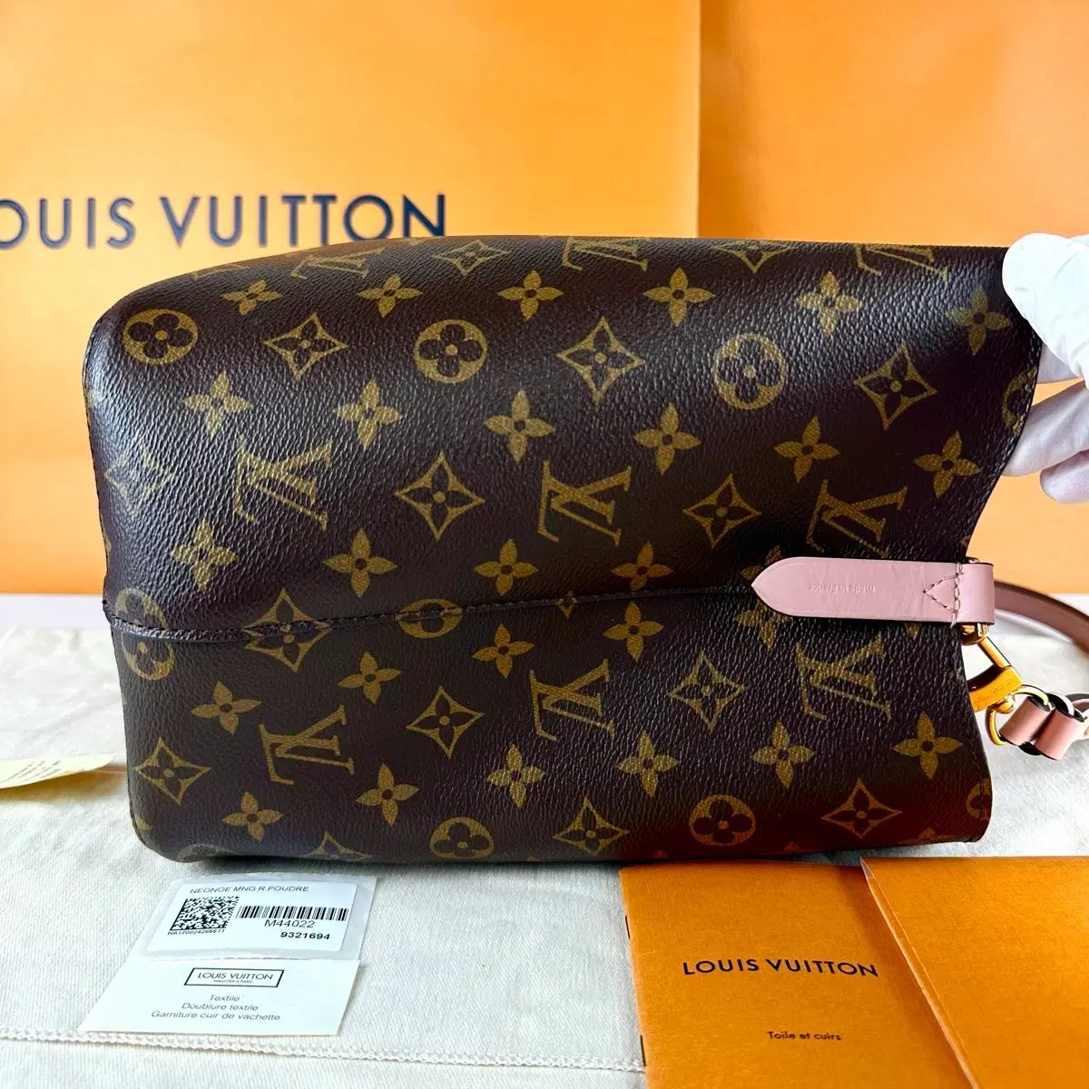 Buy from Japan Easily