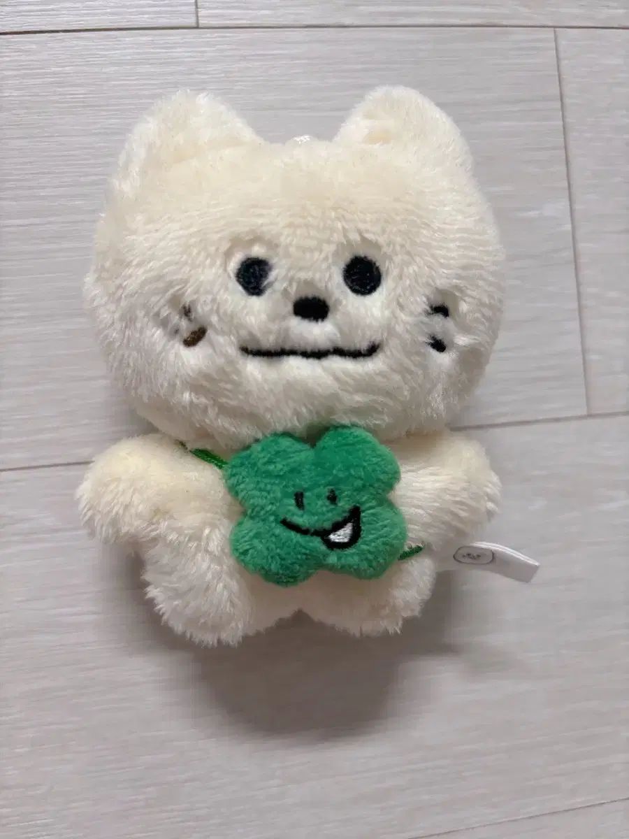 ムンビン ムンビンぬいぐるみ 出品
