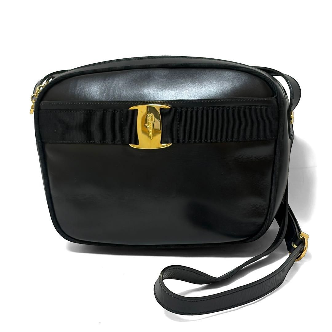 Salvatore Ferragamo サルヴァトーレフェラガモ ヴァラリボン Salvatore Ferragamo サルヴァトーレフェラガモ ヴァラリボン