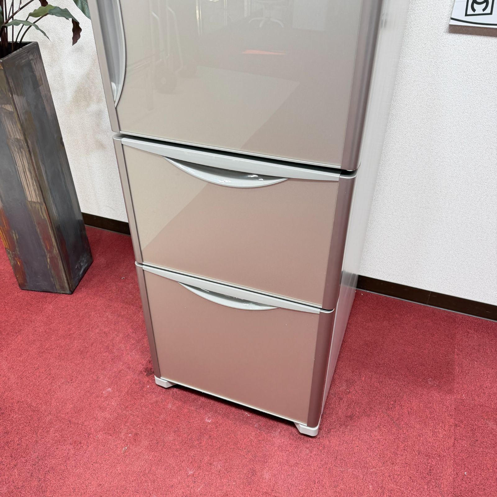 東京23区送料無料 美品日立2017年製 3ドア冷蔵庫265L 製氷機有 洗浄/除 