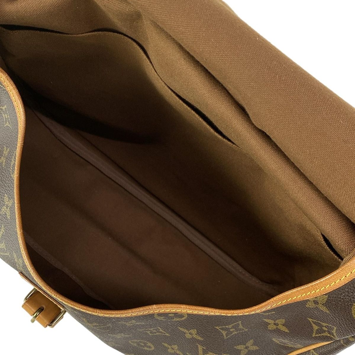 Buy from Japan Easily