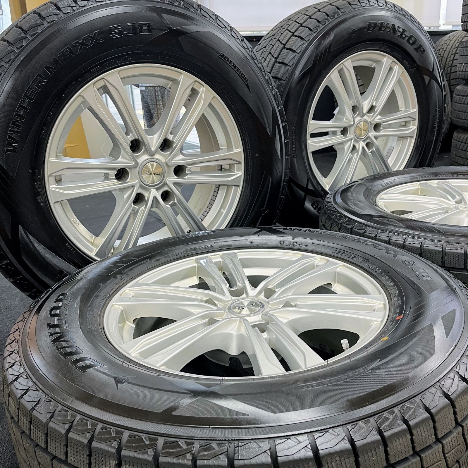 ランクルプラド スタッドレス アルミホイール 265/65r16 4本セット【2023年製】 ランクルプラド スタッドレス アルミホイール 265/65r16 4本セット