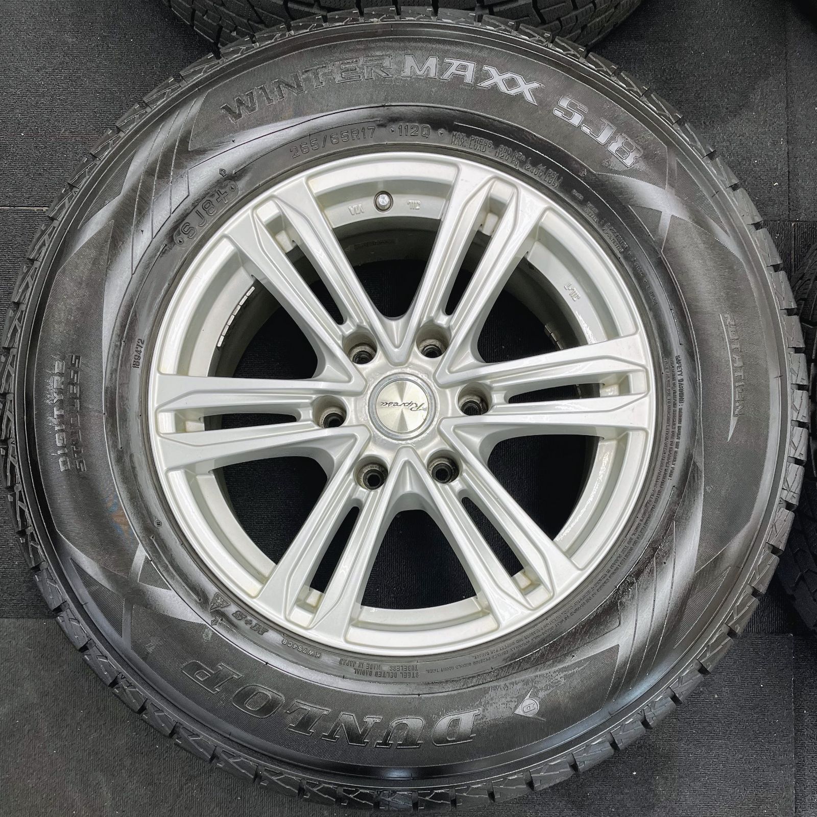 送料無料】【17×7.5J+25】【265/65R17】バリ溝 中古 スタッドレス