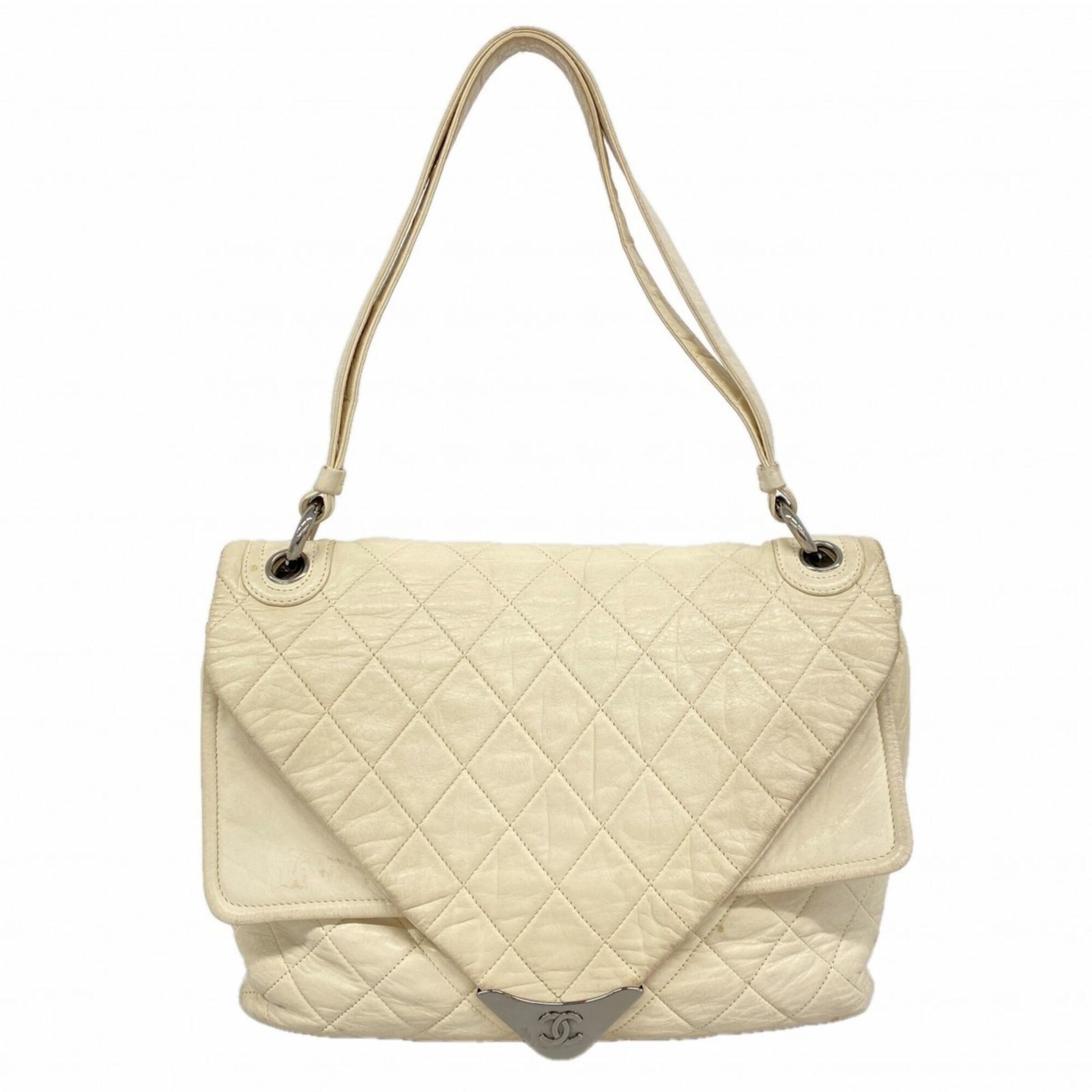 シャネル(Chanel) シャネル ショルダーバッグ マトラッセ カーフスキン 