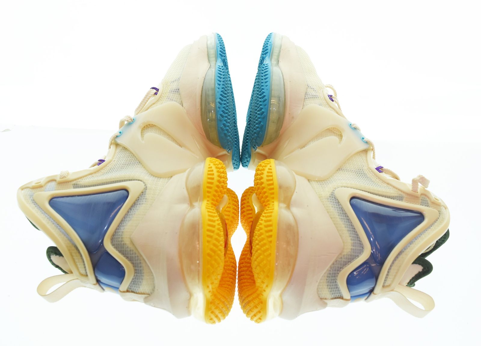 ナイキ NIKE Lebron 19 Minneapolis Lakers レブロン19 ミネアポリス 