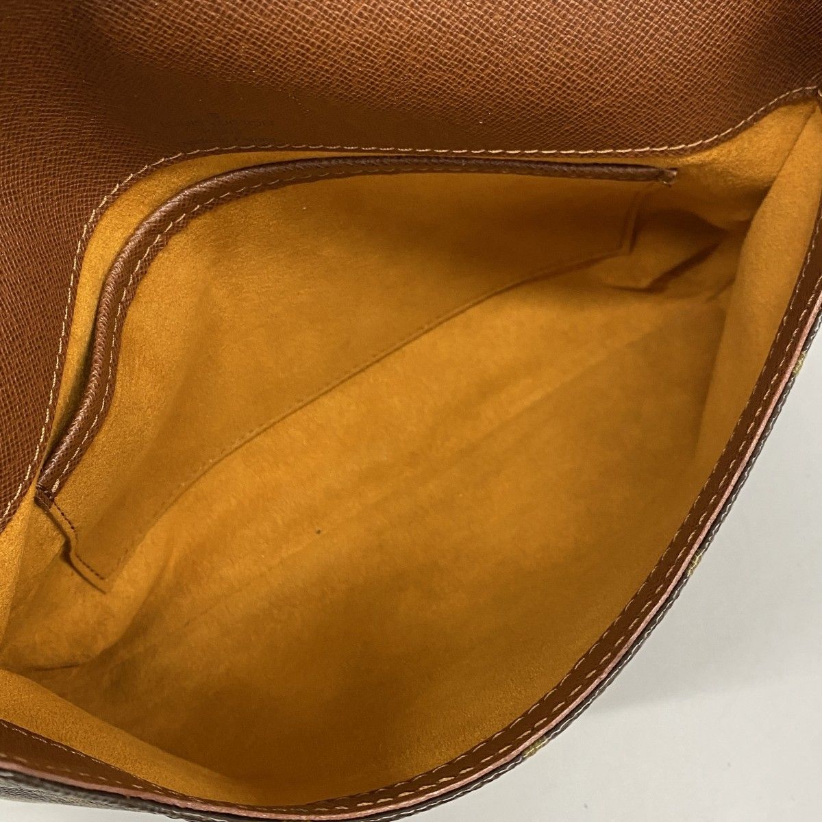 Buy from Japan Easily