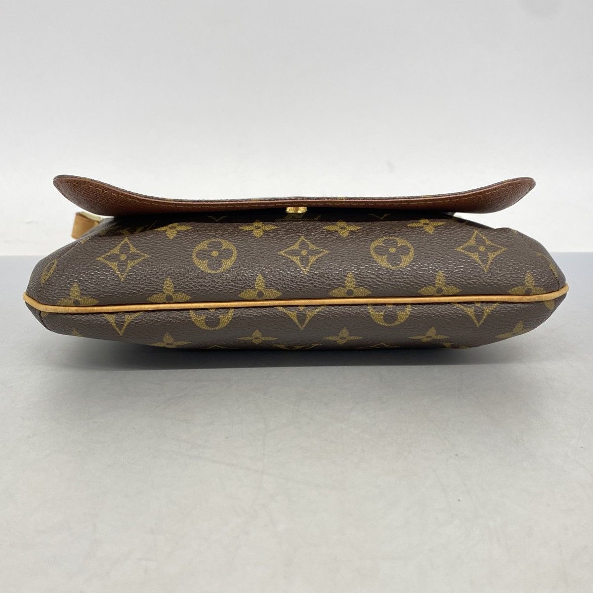 Buy from Japan Easily