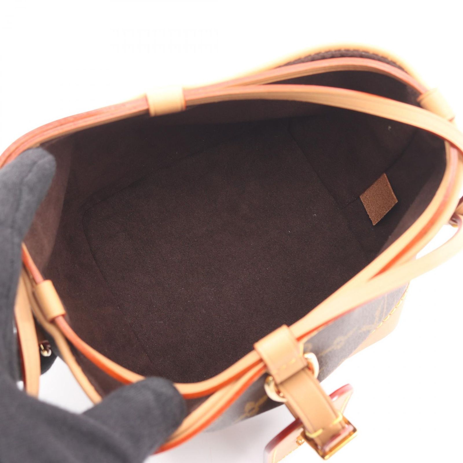 Buy from Japan Easily