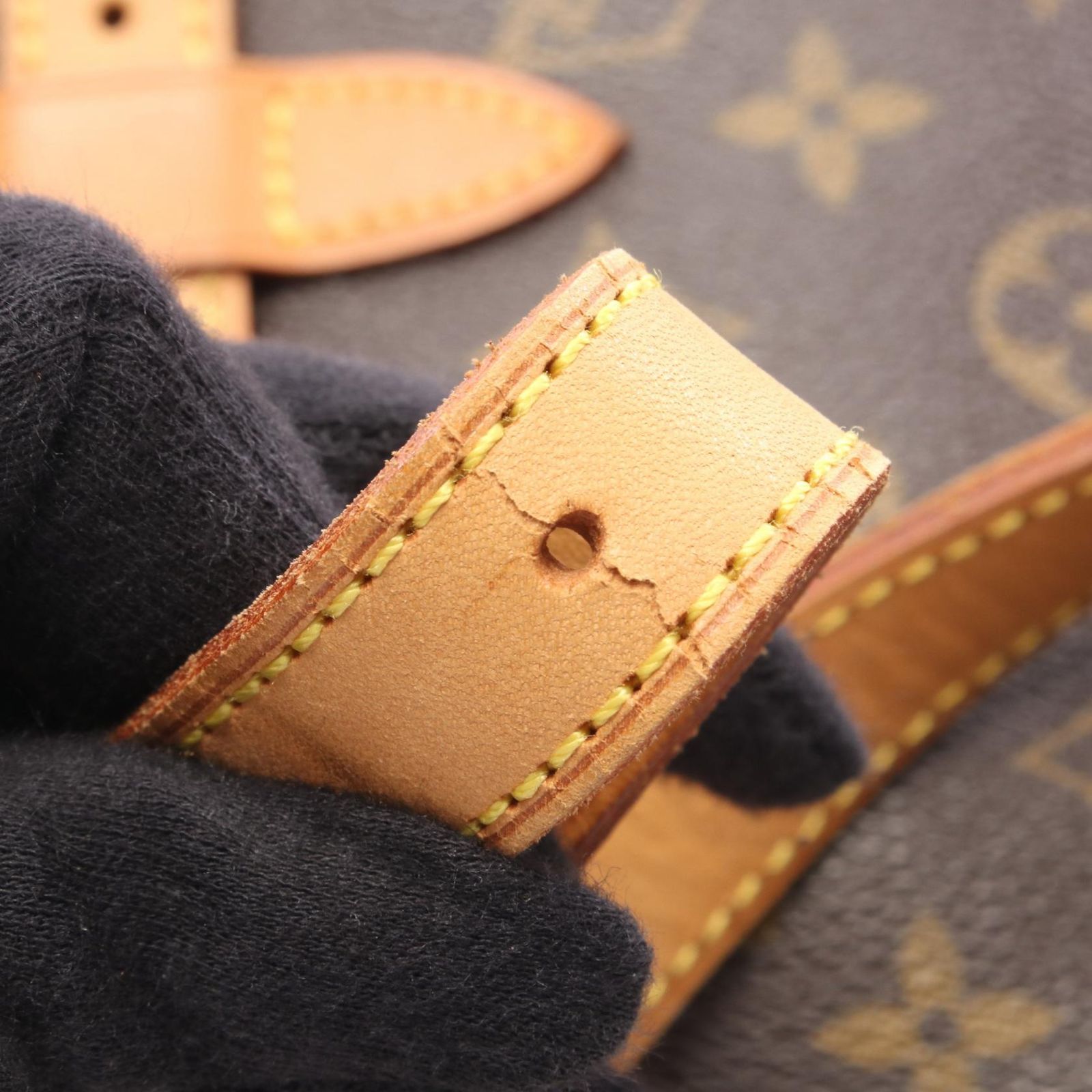 Buy from Japan Easily