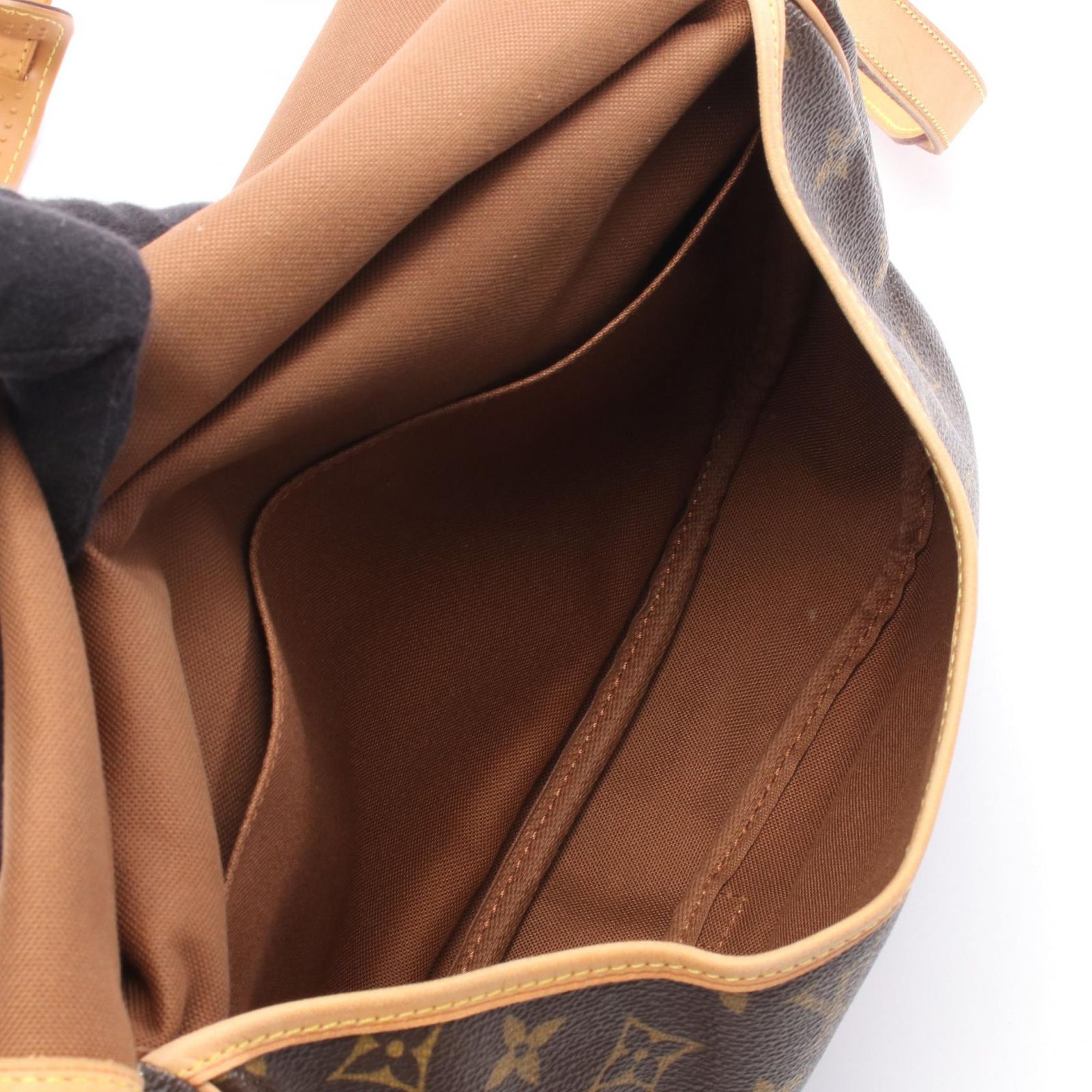 Buy from Japan Easily