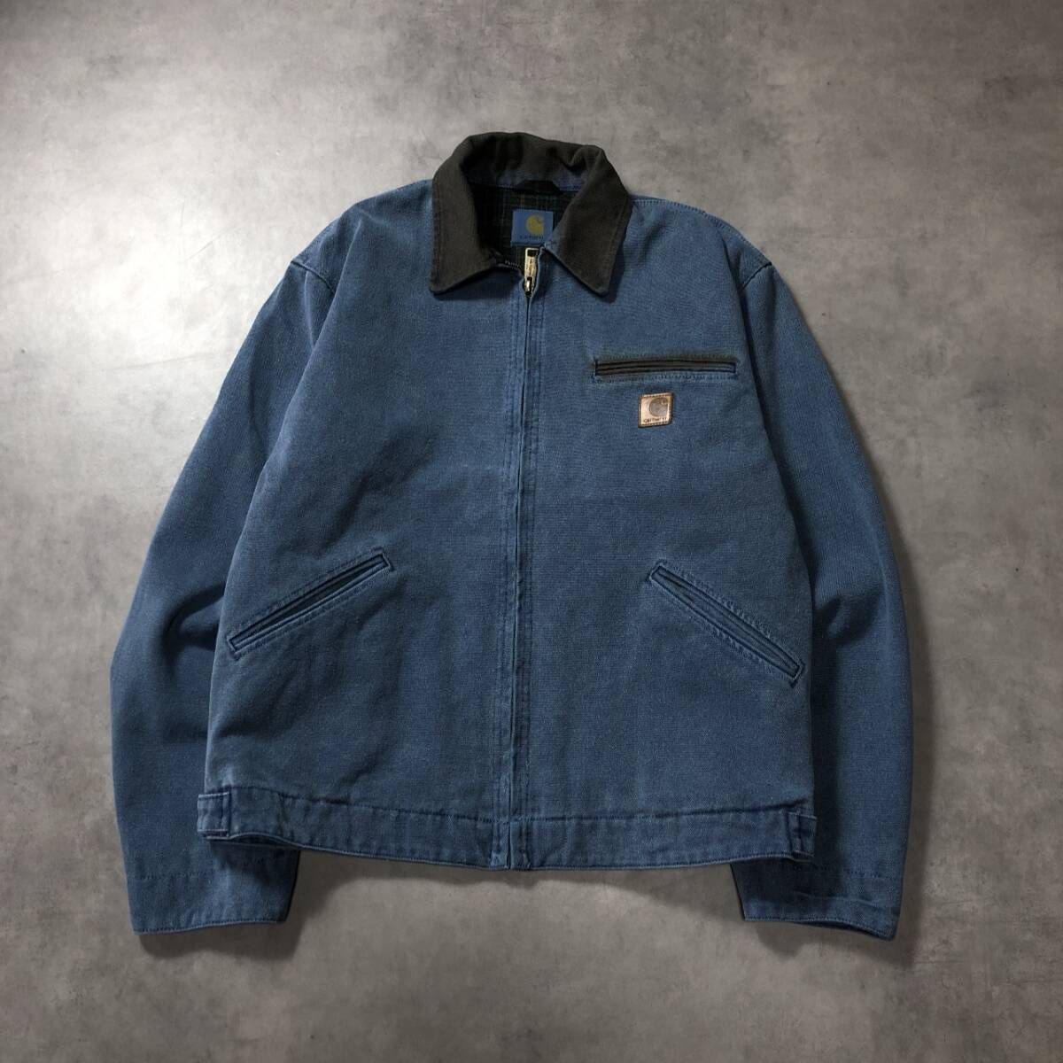 GQ5111◇Carhartt : デトロイトジャケット 後染め◇M◇ブルー系