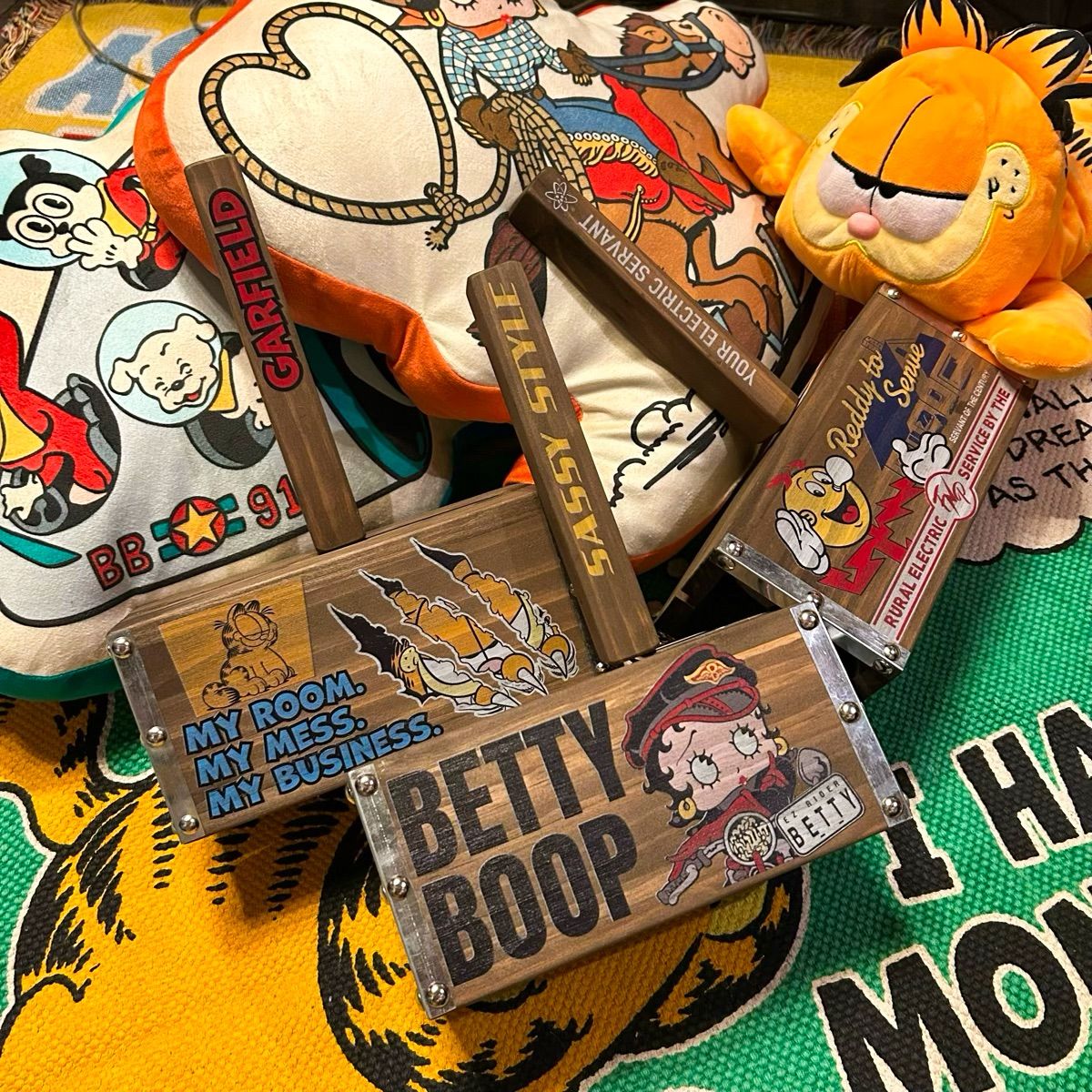 コロコロ 粘着ローラー Betty Boop ベティちゃん GARFIELD
