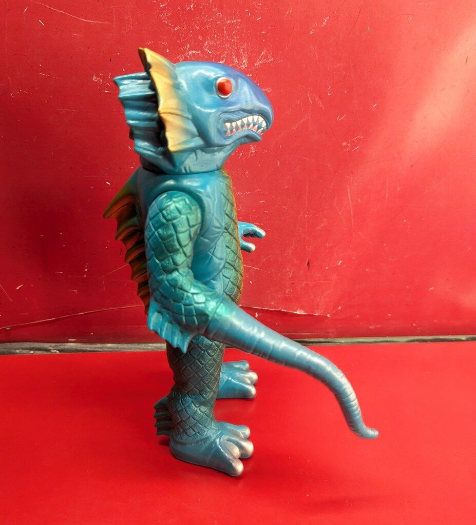 円谷コミュニケーションズ 怪獣郷/ウルトラマンレオ ボーズ星人/水色