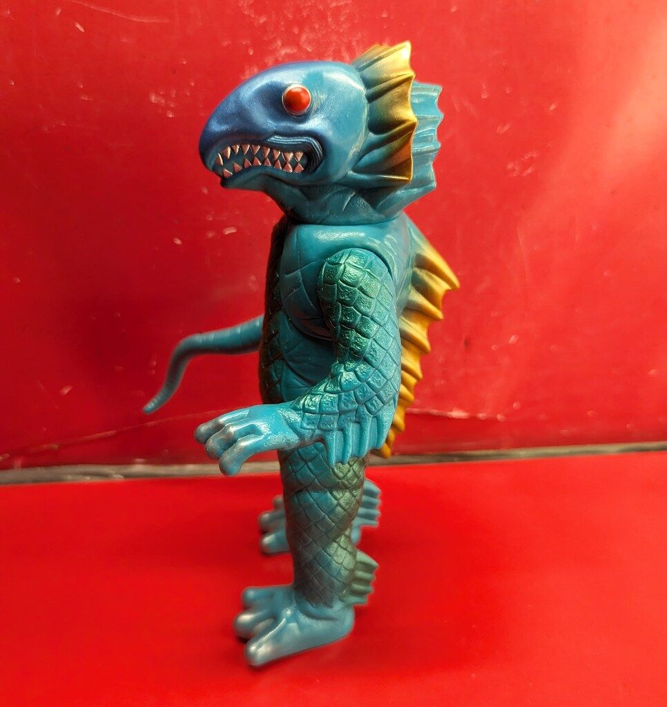 円谷コミュニケーションズ 怪獣郷/ウルトラマンレオ ボーズ星人/水色